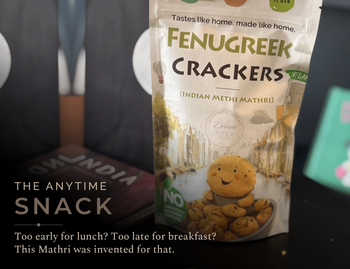 Vegan Methi Mathri (Methi Para)