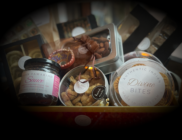 Divine Bites Signature Gift Basket