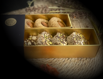 Assorted Mithai Box - 8 Pieces