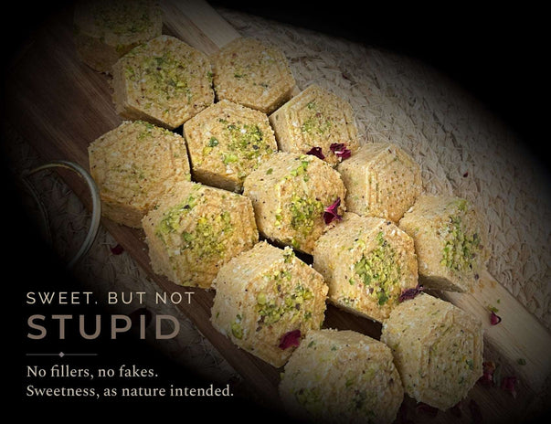 Til Gud Gajak (Sesame Cakes)